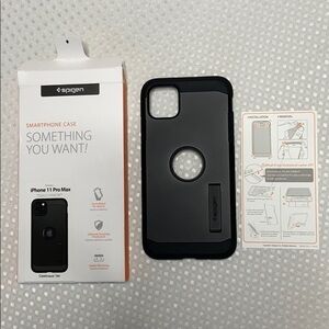 NWT Tough Armor for Apple iPhone 11 Pro Max SPIGEN